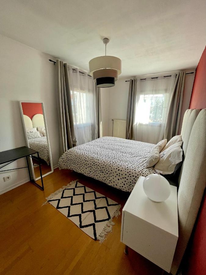 Le Duplex Paris Basilique Stade De France Apartment Saint-Denis  Bagian luar foto